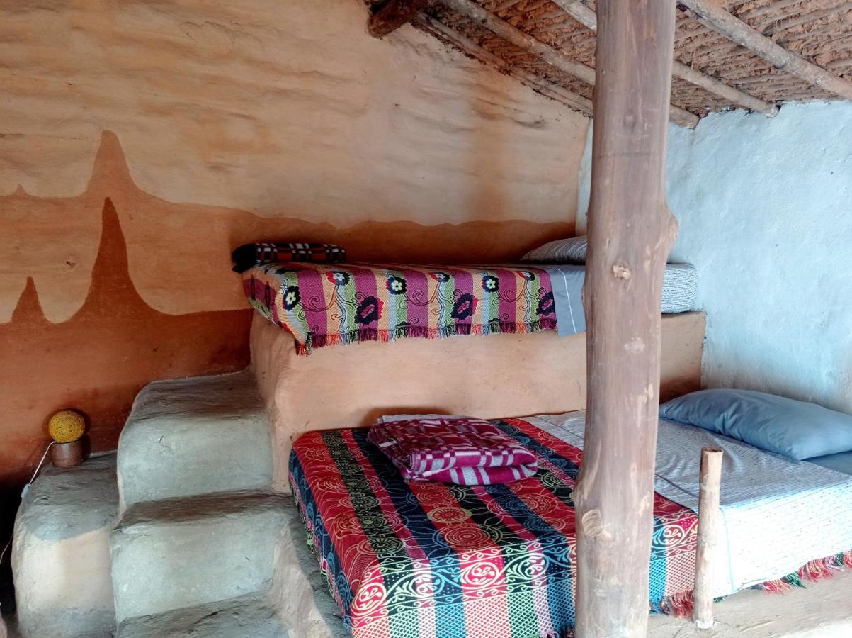 La Pacha Hostel บาริชารา ภายนอก รูปภาพ