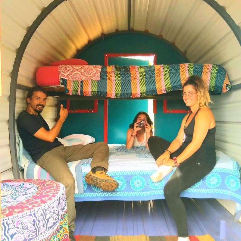 La Pacha Hostel บาริชารา ภายนอก รูปภาพ